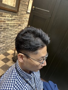 ツーブロック　サイドパート　フロントUP - Million Bucks Barbershop 御徒町店掲載