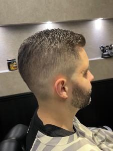 外国人風トレンドフェードカット ショートスタイル - メンズ専門理容室　BroTokyo BARBERSHOP 有楽町店掲載