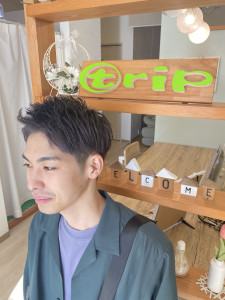 ダークシルバー - trip ヘアメイク 東山店掲載