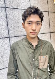 【福岡天神赤坂】20代30代/メンズ/ハイライト/フェード風 - Des.Art掲載