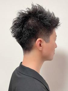 ツーブロック刈り上げアップバング×束感メンズショート - MENS SALON RUGGED 大野城店掲載