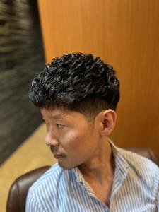 銀座　理容室　大人ナチュラルパーマ刈り上げ - ヘアーモードキクチ 銀座店掲載