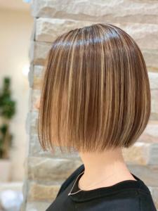 30代40代うる艶ボブ×立体感シークレットハイライトカラー - HAIR MAKE age 天神西通り店掲載