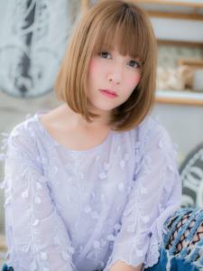 小顔♪前下がりｘハイトーンカラー大人ボブ　シルキーベージュ - mod's hair 越谷西口店【モッズヘア】掲載