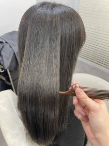 オリーブグレージュ - ECLART Reala 藤沢店掲載