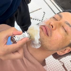 シェービング - BARBER MIKI掲載