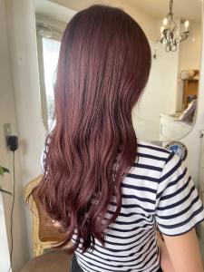 秋冬人気暖色カラーチェリーレッド透明感ゆるふわロングヘア経堂 - CHAINON掲載