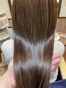 【脱・白髪染め】白髪を明るくオシャレに染めたい方に♪ - PRIDE ROCK HAIR掲載