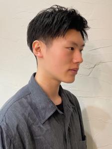 ツーブロック　黒髪　爽やか　アップバング　メンズショート - THIS IS BARBER 2nd掲載