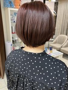 愛されショートボブ艶髪くびレイヤーエモージュピンクベージュ - QUALIS 上板橋店掲載