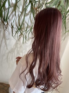 透け感カラーピンクベージュ - RELAX＆STYLING Lien掲載