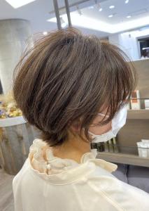【池袋】耳掛けショート丸みショートボブ外ハネくびれショート - Loob. TOKYO掲載
