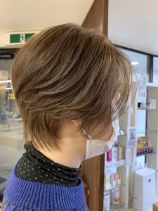 20代30代40代小顔ハンサムショートアッシュベージュ - QUALIS 上福岡店掲載