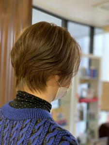20代30代40代小顔ハンサムショートアッシュベージュ - QUALIS 上福岡店掲載