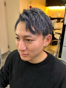 アッシュブルー　ツーブロック　爽やか　アップバング【札幌】 - THIS IS BARBER掲載