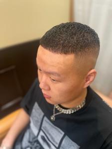 スキンフェード×濡れパン - BARBER Chos メンズトータルビューティ掲載