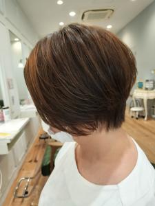 リピート率高めショートスタイル - odd-jobs KUM hair & make掲載