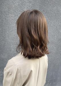 オリーブカーキベージュ　お手入れ簡単ミディアム - MANOHARU掲載