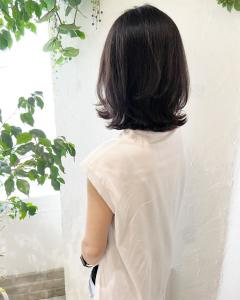 ～大人女性のミディアムスタイル～