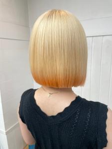 モードハイトーン抜きっぱなし裾カラーオレンジボブ - newi hair&treatment大分中央町店掲載
