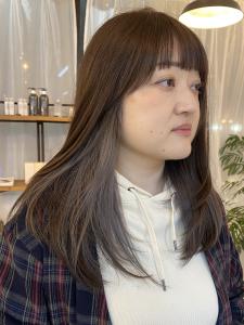 インナーカラー　ロングレイヤー