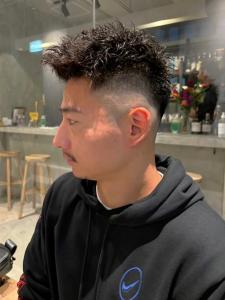 フェードカット　アップバング　ツイストスパイラルパーマ - Men's Salon bloc掲載