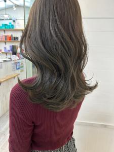 韓国くびれ巻きレイヤーロングアッシュグレーベージュ渋谷 - N° anfeel 渋谷掲載