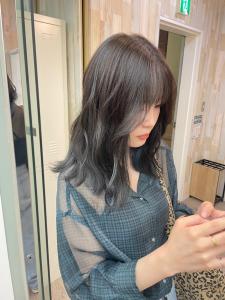 韓国風ゆるふわ巻き艶髪ブルージュ髪質改善トリートメント - 全席個室サロン N° aria 三軒茶屋掲載