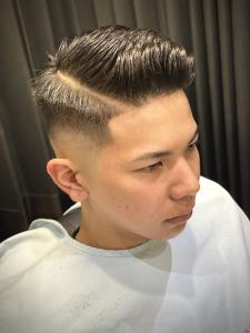 サイドパートスキンフェード - ヒロ銀座ヘアーサロン 新橋 銀座口店掲載