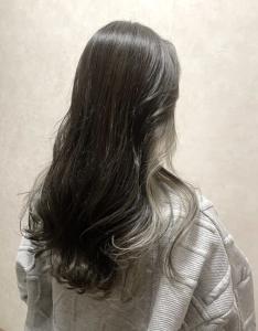 くびれ巻きうるつやロング