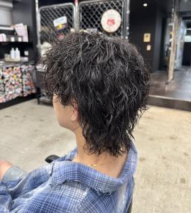 【ウルフ×波巻きパーマ】メンズショート - Men's salon RISE TOKYO 渋谷店掲載
