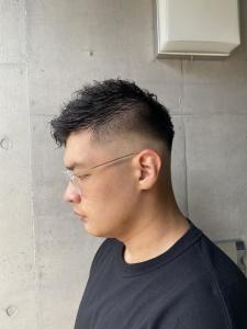 ハイライト マッシュパーマ ウルフ アッシュブラック - ARCANA 明治神宮前 表参道 原宿掲載