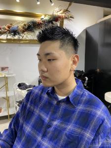 ハイライト マッシュパーマ ウルフ アッシュブラック - ARCANA 明治神宮前 表参道 原宿掲載