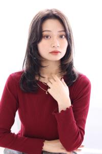 10代20代30代バタフライレイヤーカット - hair+resort valentine掲載