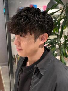 ツイストスパイラルパーマ　マッシュショート　束感　黒髪　 - Men's Salon bloc掲載