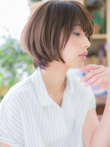 インナーカラー斜めバング大人可愛いミニボブ アッシュオリーブ - COVER HAIR & SPA bliss【カバーヘア アンド スパ ブリス】浦和/浦和西口店掲載