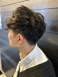ツーブロック　束感　ツイストスパイラルパーマ　20代30代 - THIS IS BARBER 2nd掲載
