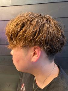 ブリーチカラー　マッシュ　ツーブロック　ツイスパ　爽やか - THIS IS BARBER 2nd掲載