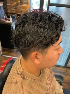 ツーブロ刈り上げオールバック - 2ND 髪 Chos 南浦和店掲載