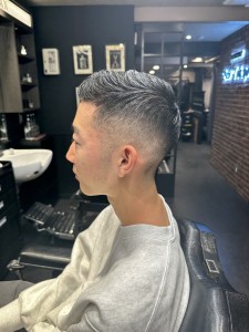 ミドルハイフェード - メンズ専門理容室　BroTokyo BARBERSHOP 有楽町店掲載