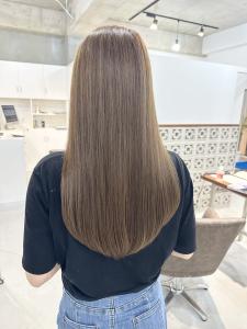 柔らかいアッシュグレージュ - HAIR RESORT MAJU掲載