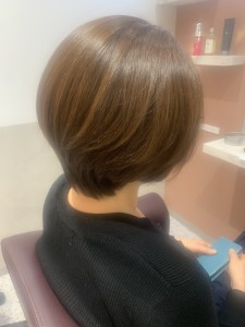 手ぐしショート - 全席個室型美容室 GALLARIA Elegante各務原店掲載