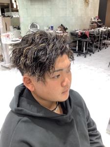  ツイストパーマ&ハイライト - HEARTS hair's五日市店掲載