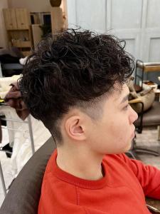 【ヘアジュレドゥ 益田】刈り上げメンズパーマ！ - hair jurer deux掲載