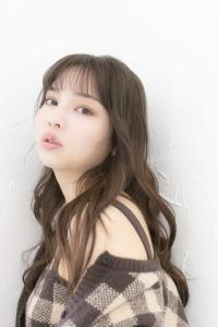 韓国風顔周りレイヤーカット - agir hair 池袋【アジールヘア】池袋駅東口店掲載