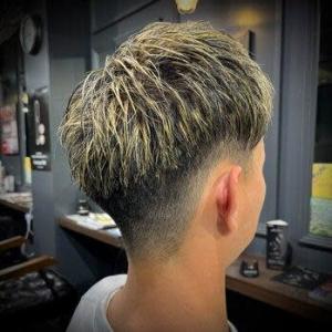 金メッシュ(多め) - Love&Hair Breit 関目掲載