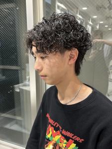 センターパート×波巻きスパイラル - NYNY 三宮駅前店掲載