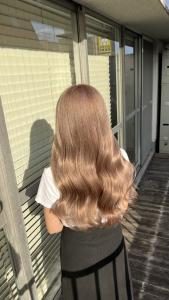 透け感ミルクティーベージュ - agir hair 池袋【アジールヘア】池袋駅東口店掲載