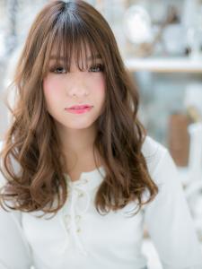甘すぎない、外国人風大人シースルーウェーブ　アッシュオリーブ - mod's hair 越谷西口店【モッズヘア】掲載