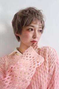 ホワイトミルクティーベージュ - Hair make powder天王寺寺田町店掲載